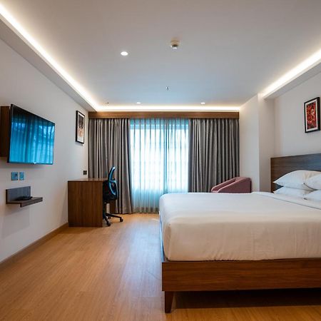 Lilac Hotel Guruvayur Exterior photo